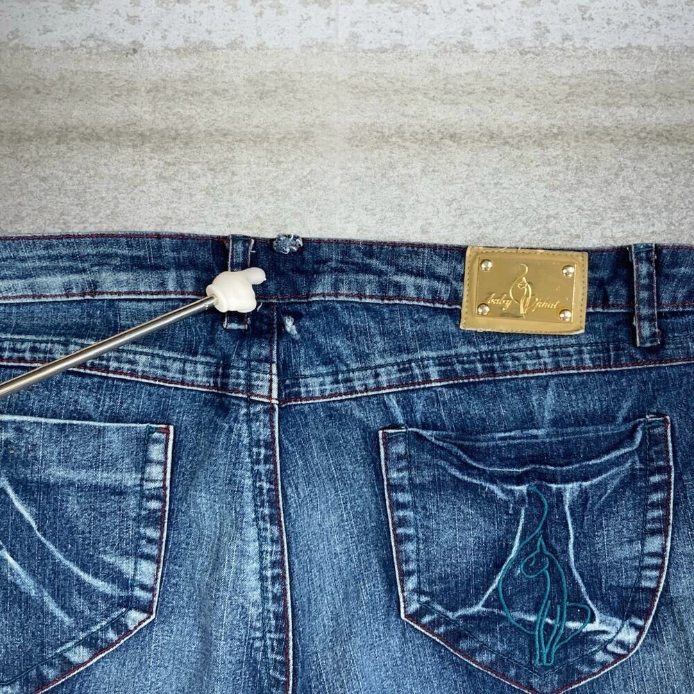 Vintage 90s Baby Phat Capris Jeans Womens 34 Baggy Wide Leg Fit Dark Wash - Picture 6 of 6